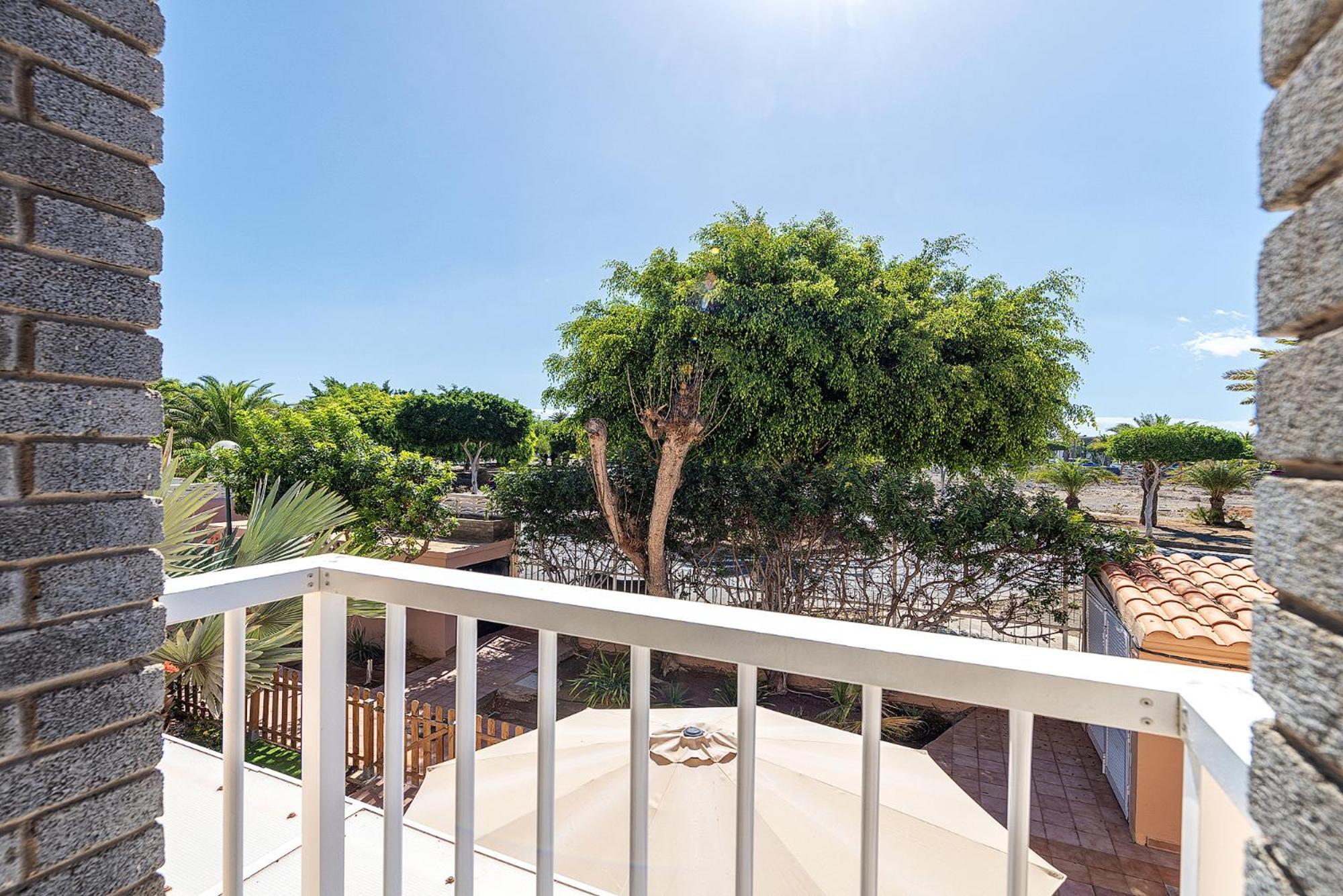 Bungalow En Maspalomas San Bartolomé Екстериор снимка